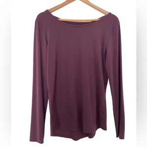 EUC Athleta size M open back top